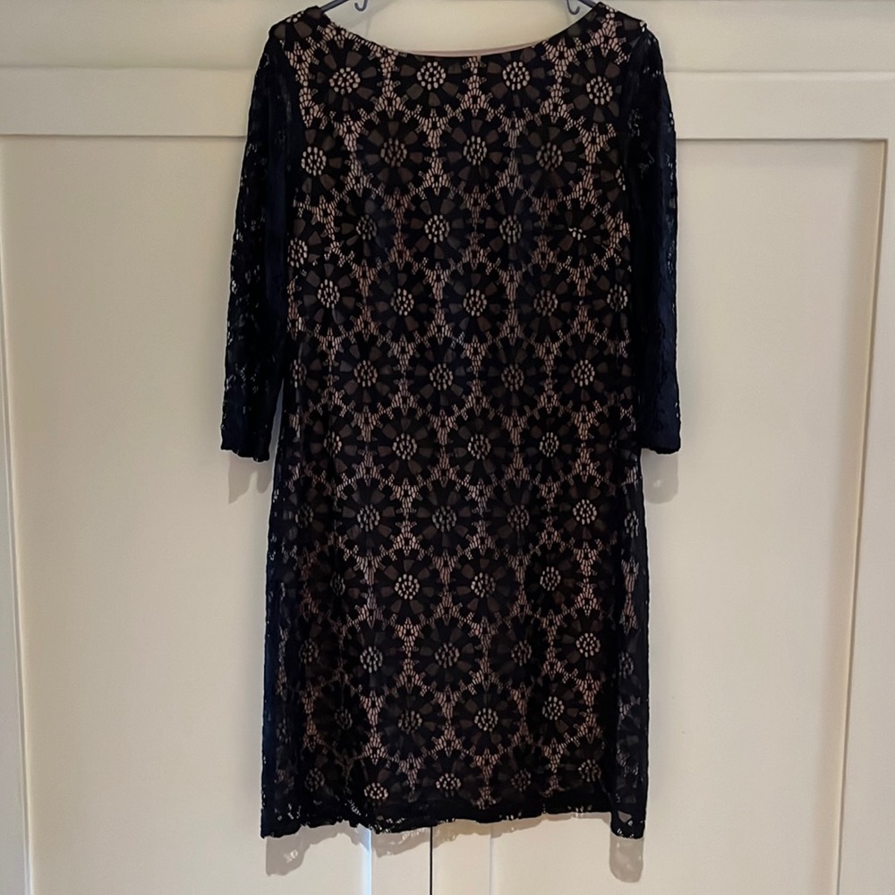 Jessica Howard 3/4 sleeve eyelet lace dress